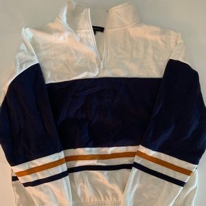 Brandy Melville cropped sweatshirt